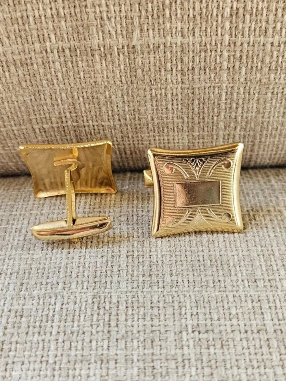 Vintage Cufflinks Gold Tone Fashion Jewelry Men Shirt Cuff links Stud